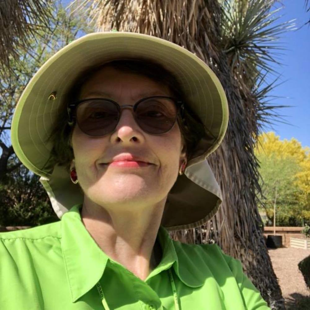 Meet your Posher, Lisa